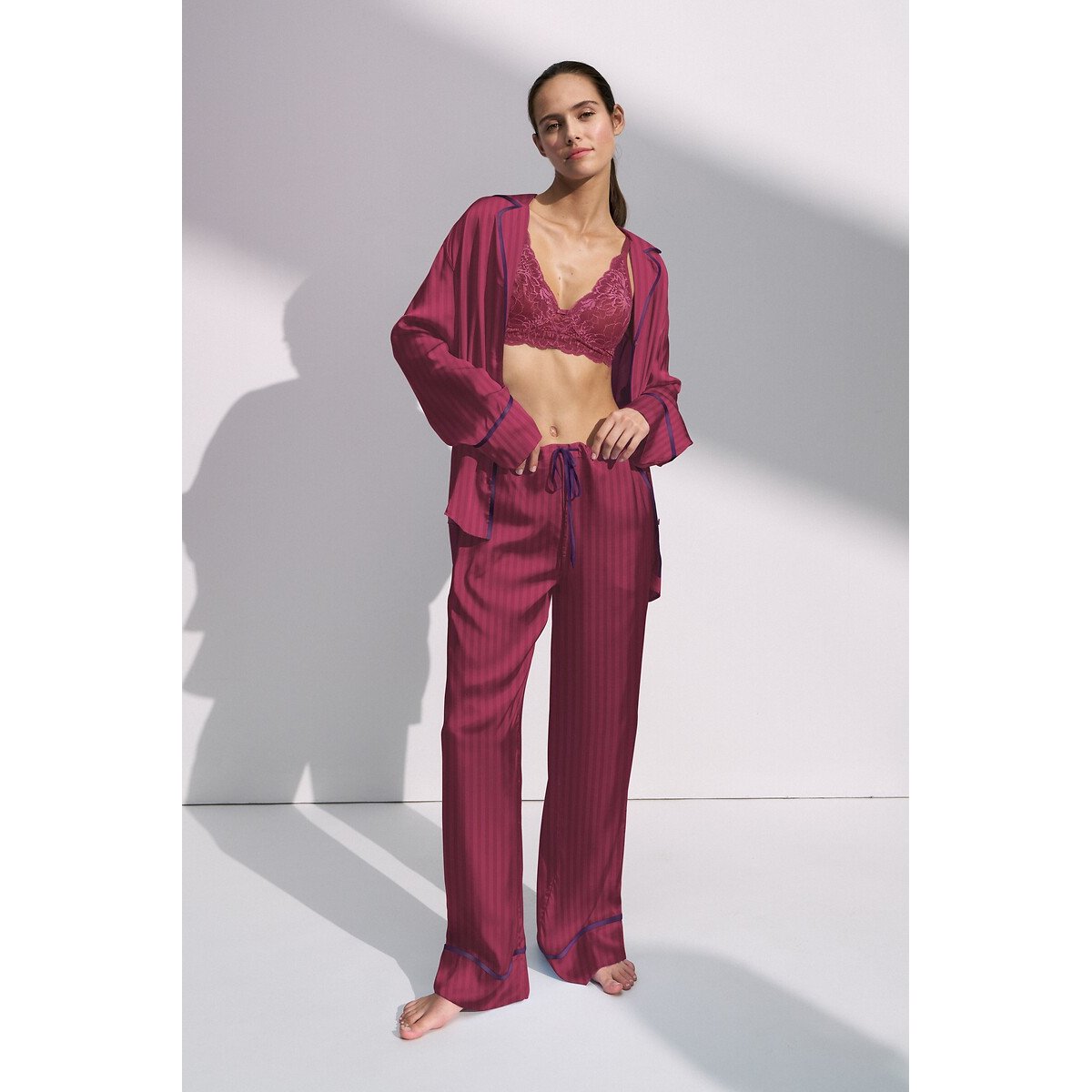 Amourette Charm T Bra burgundy, TRIUMPH