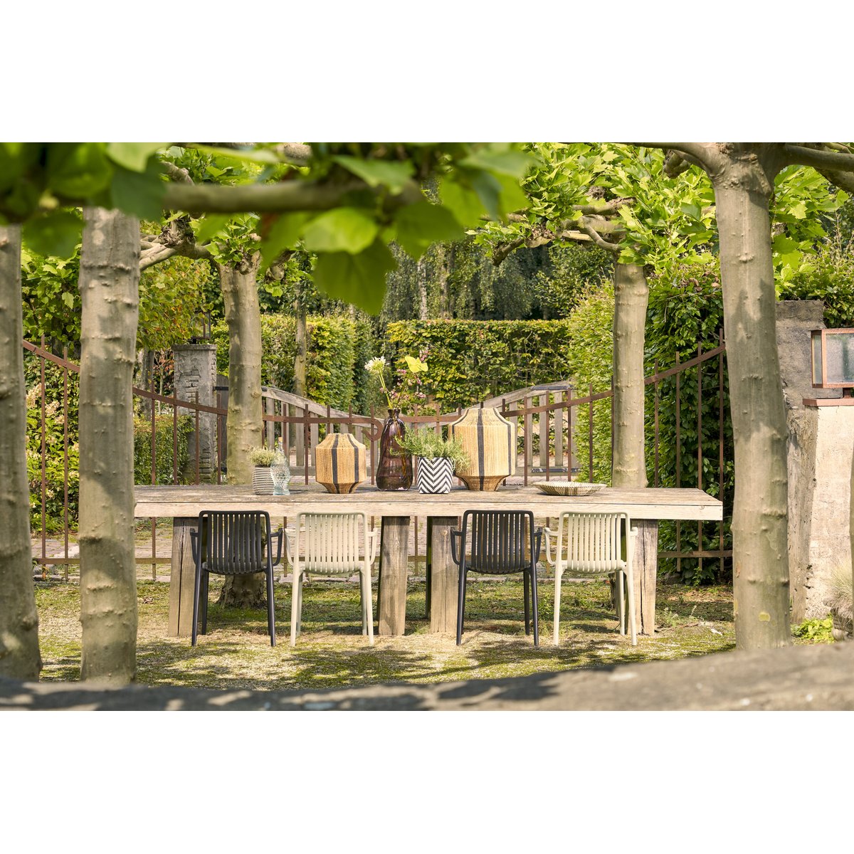 Chaise de jardin PALOMA noir, MICA DECORATIONS
