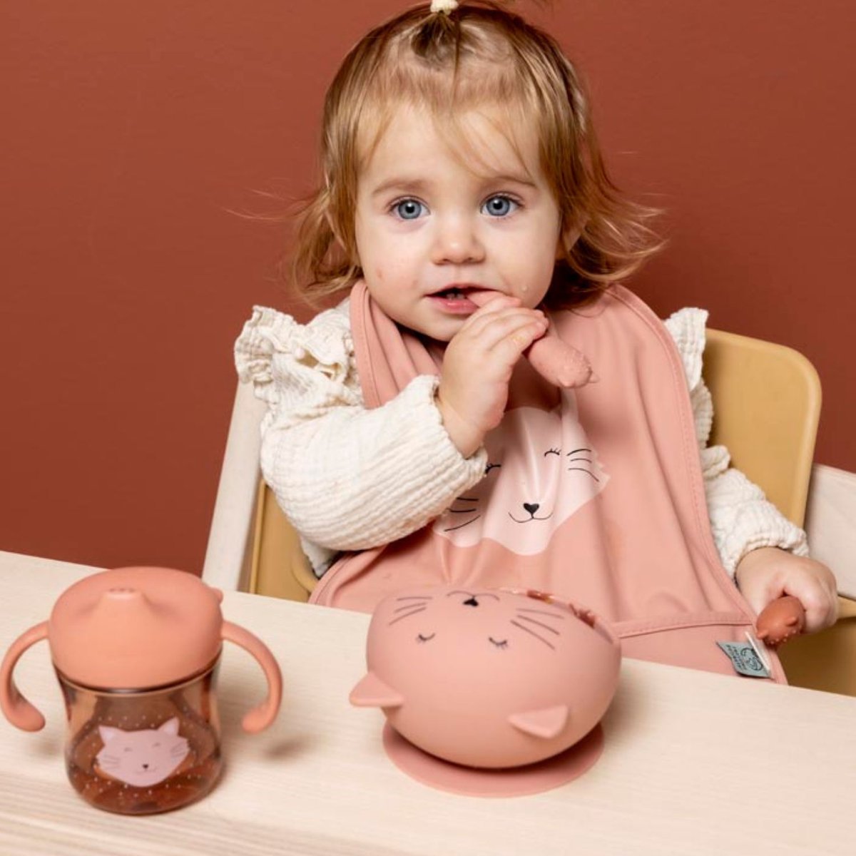 Tasse d'apprentissage avec poignées rose, noir, TRIXIE