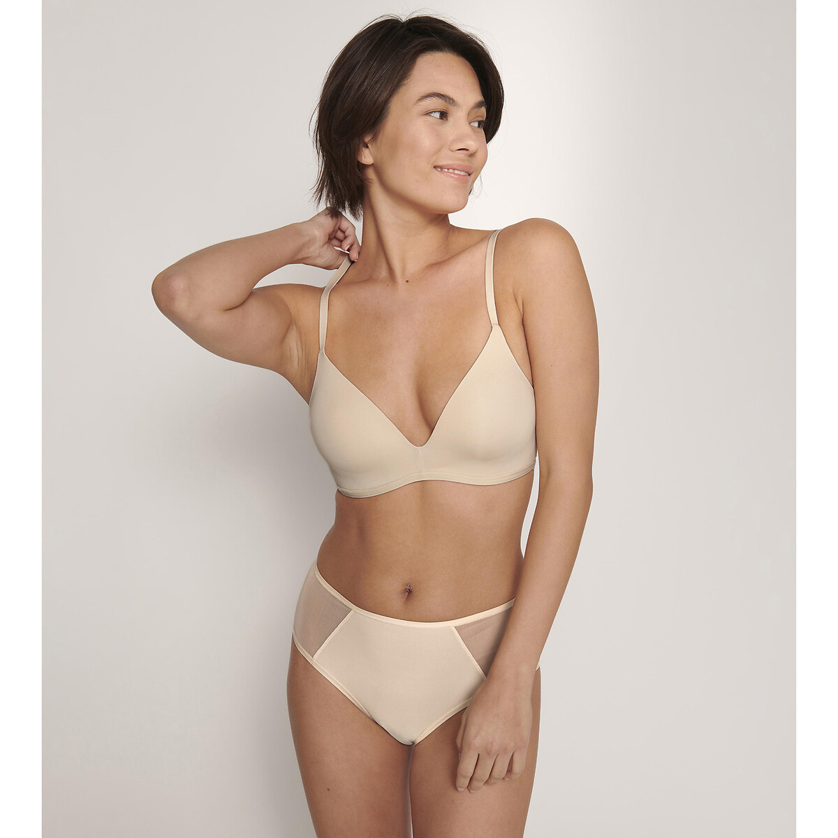 Slip met hoge taille Soft ADAPT ecru, SLOGGI