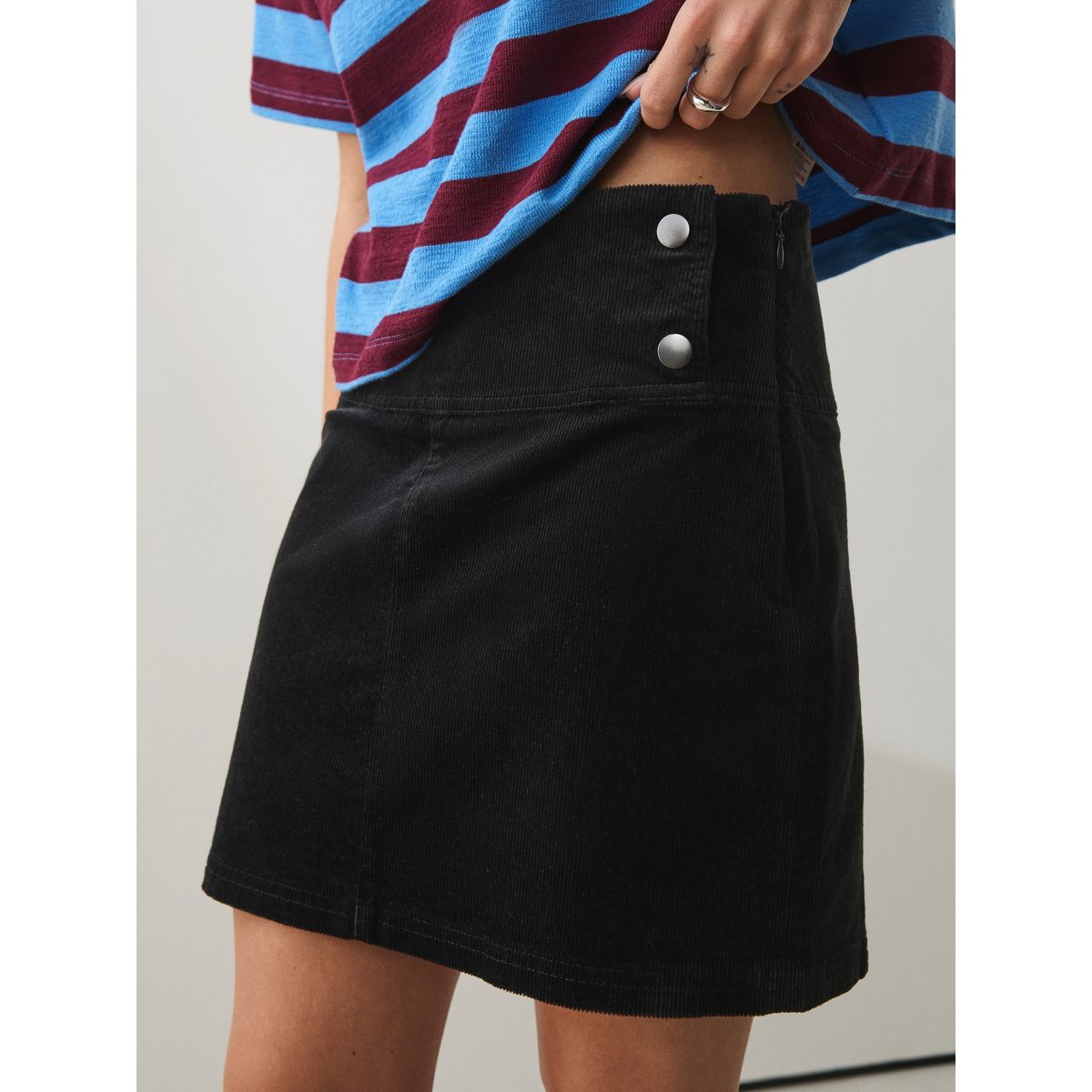 Jupe mini cordon noir, NEXT