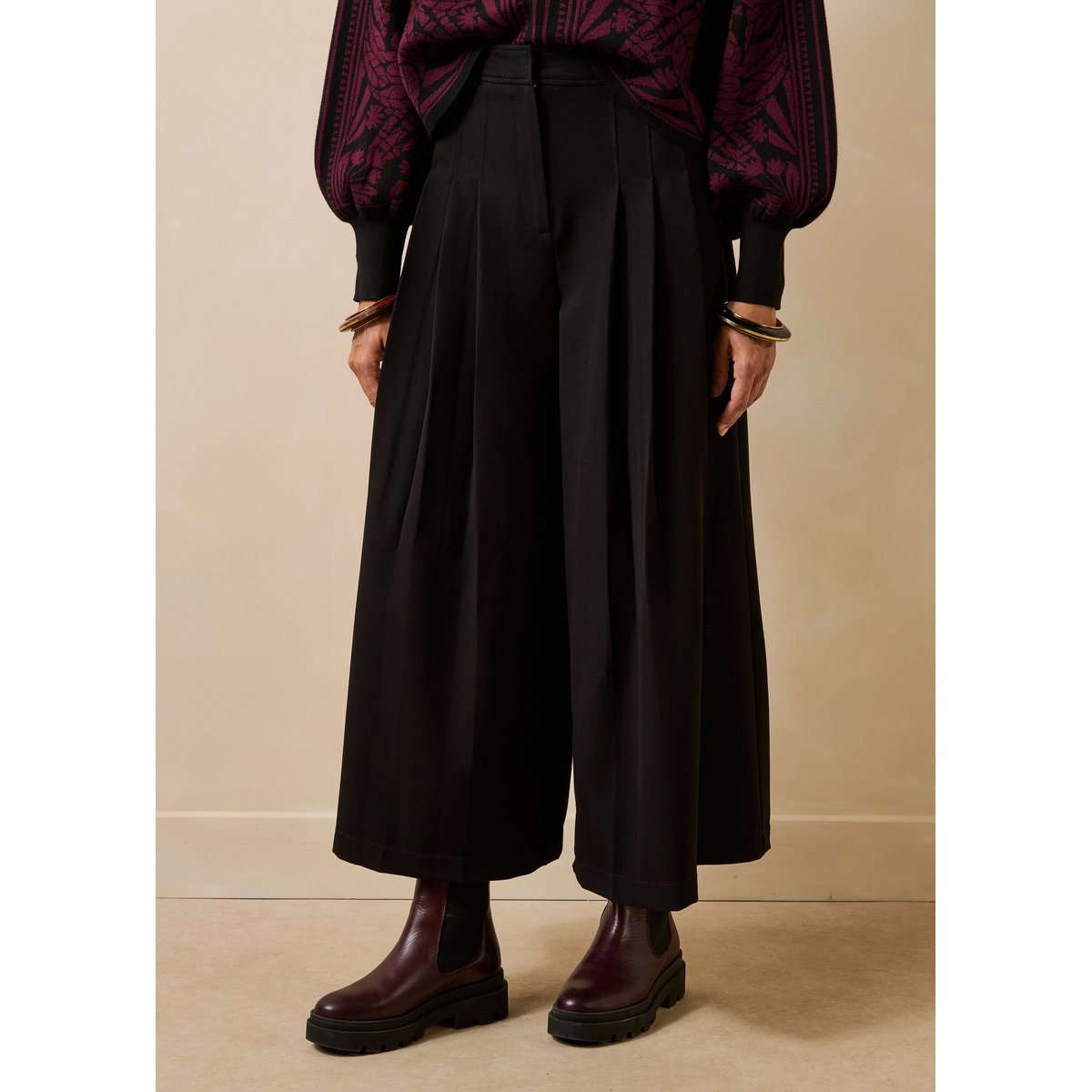 Pantalon large plissé cropped noir, LA FEE MARABOUTEE
