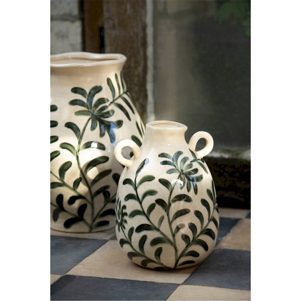 Vase feuille en grès vert foncé et blanc cassé, RECOLLECTION