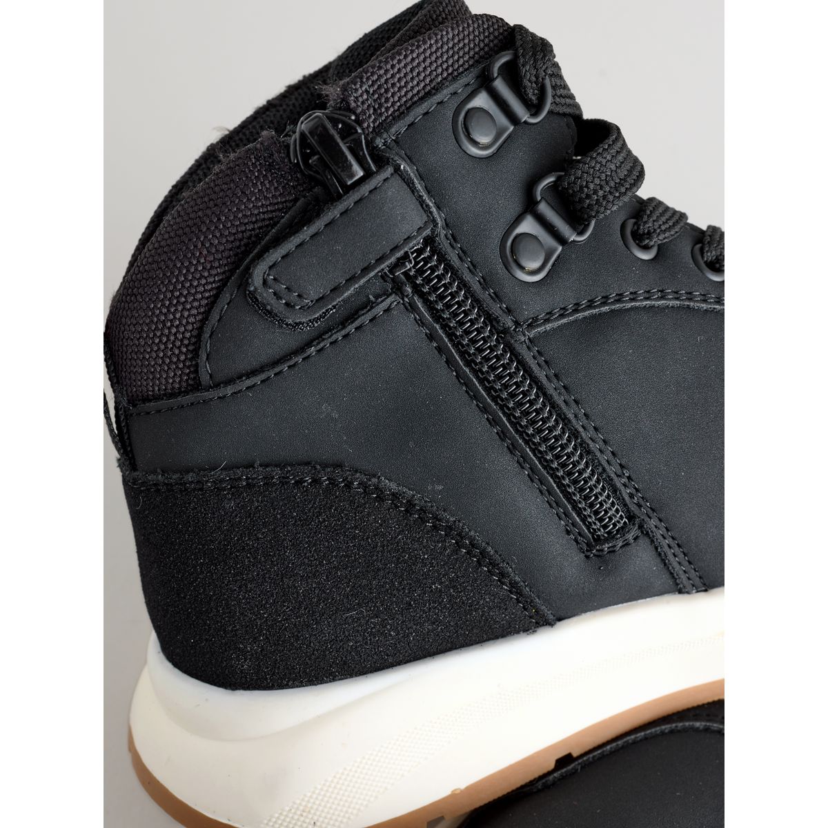 Chaussures de marche style sportif noir, NEXT