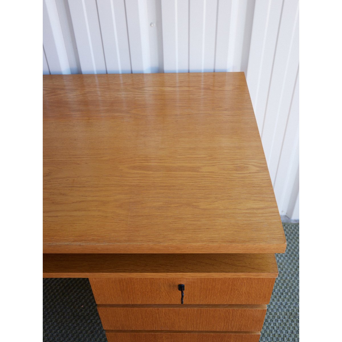 Bureau scandinave en bois Yvan N°573 - Bon état bois clair, DEBONGOUT