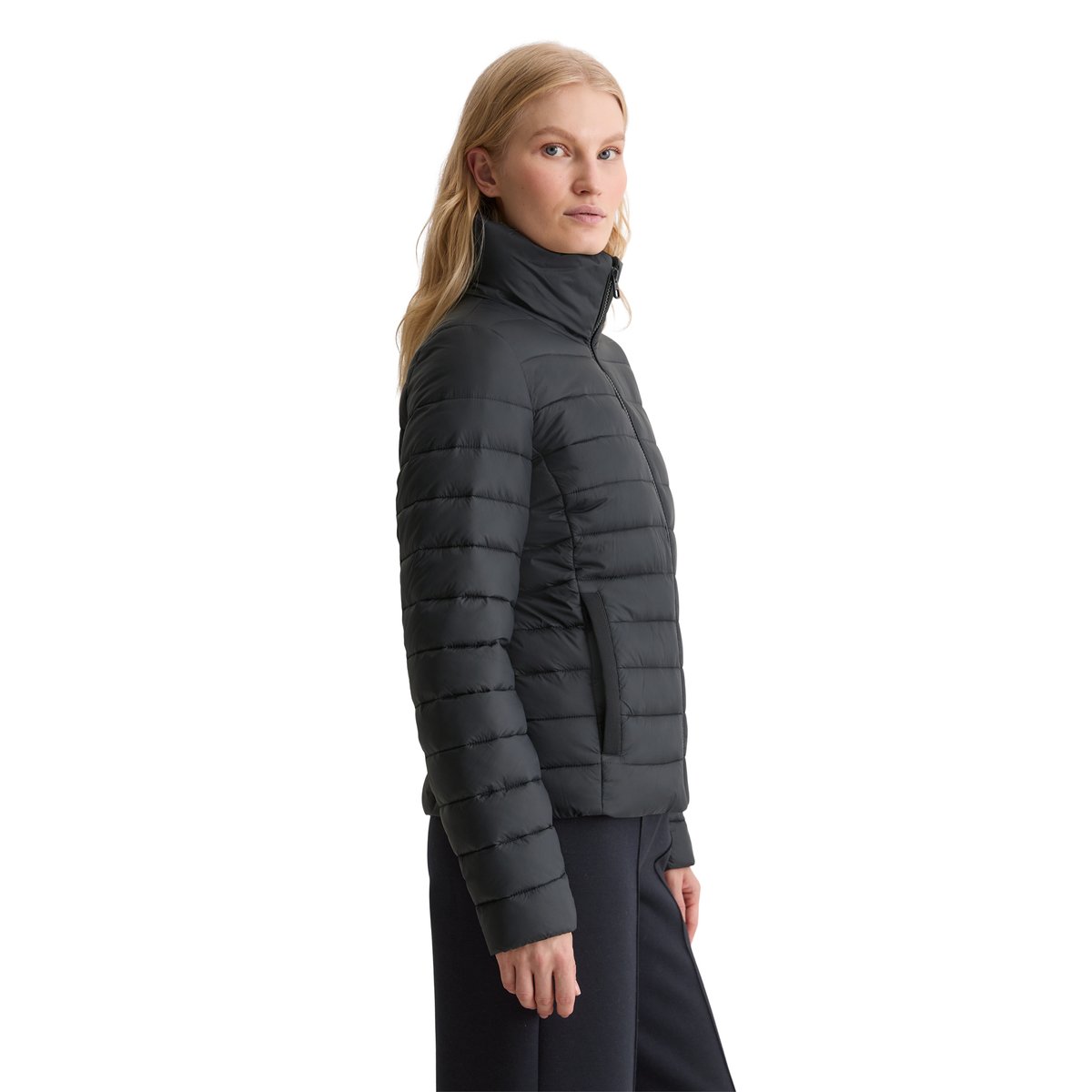 Veste matelassée légère fitted avec des matériaux recyclés bleu foncé, MARC O'POLO