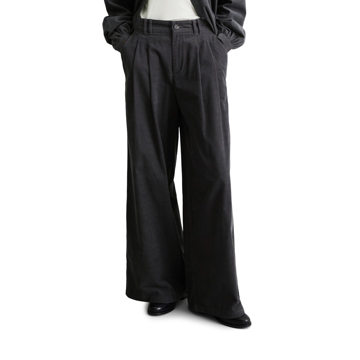 Pantalon en velours côtelé à plis larges en coton biologique gris, MARC O’POLO DENIM