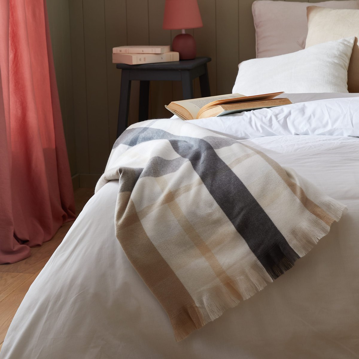 Plaid en polyester, KANILA beige, INSPIRE