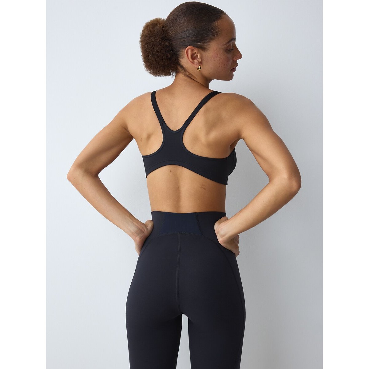 Soutien-gorge de sport sans armatures Fitness noir, TRIUMPH