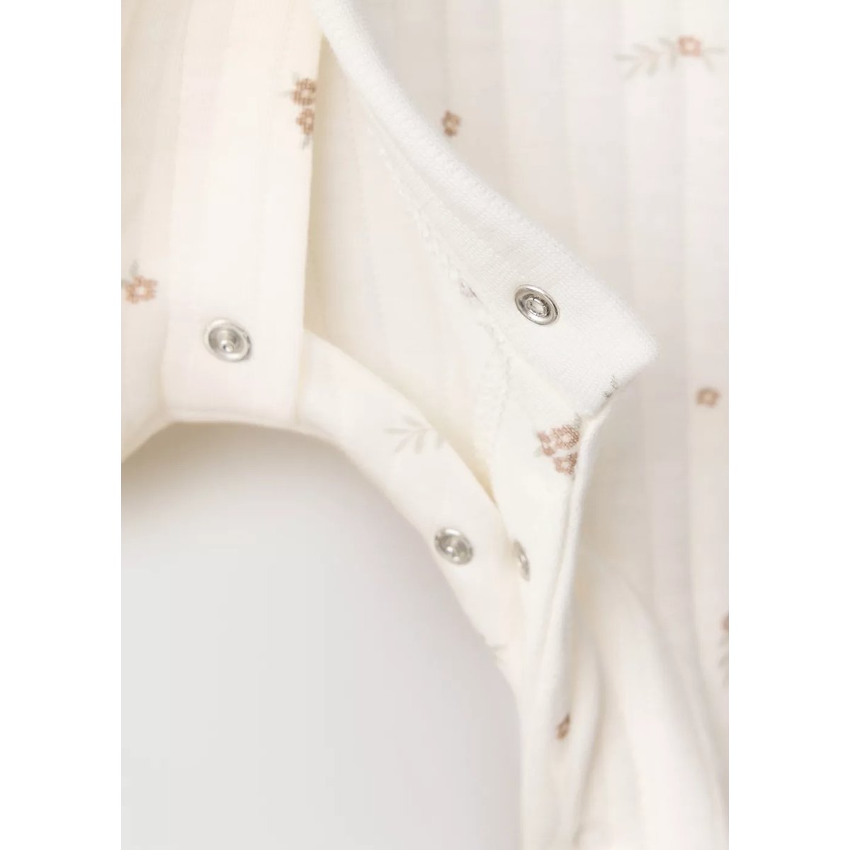 Combinaison pyjama imprimée blanc cassé, MANGO HOME