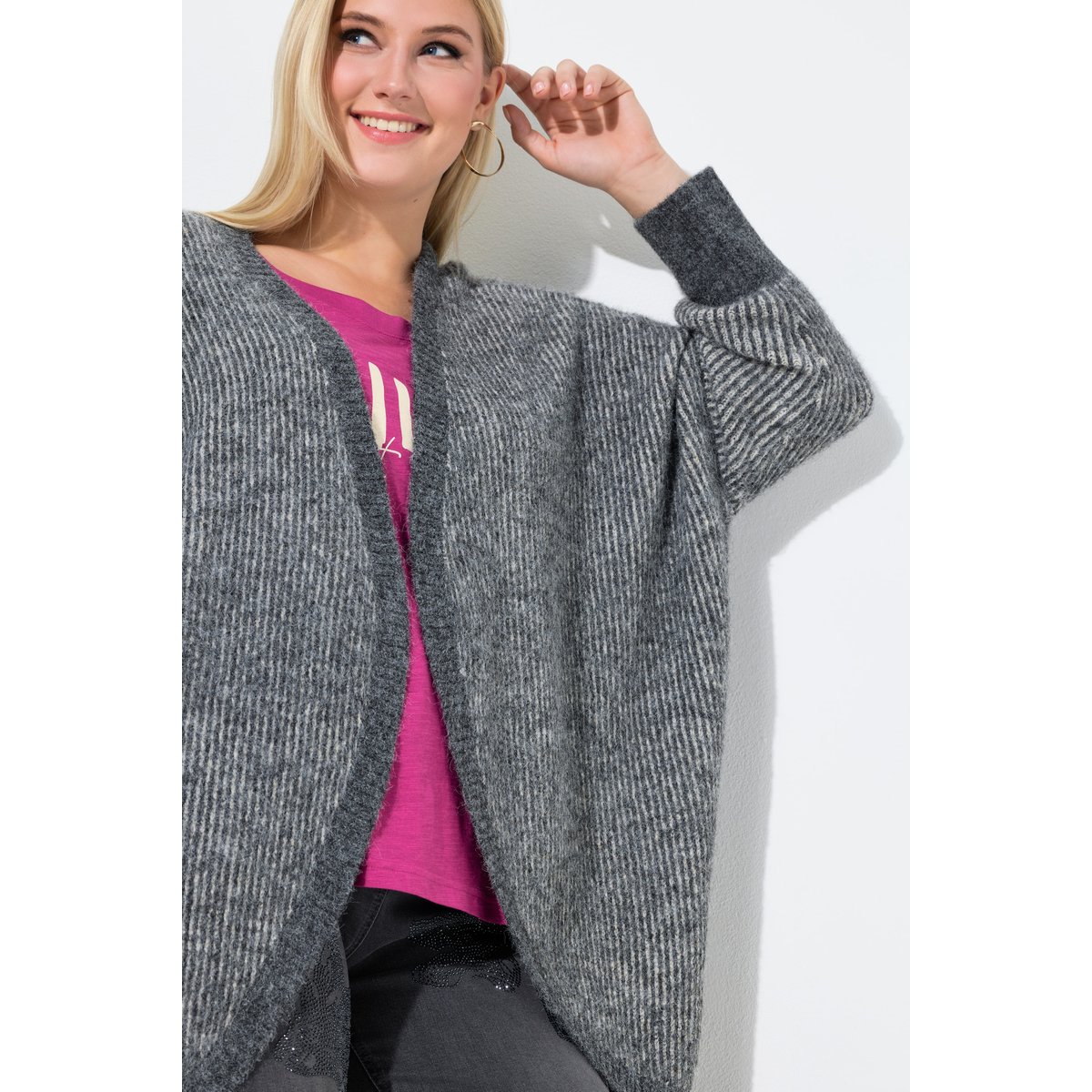 Cardigan coupe ouverte, silhouette en O gris graphite, ULLA POPKEN