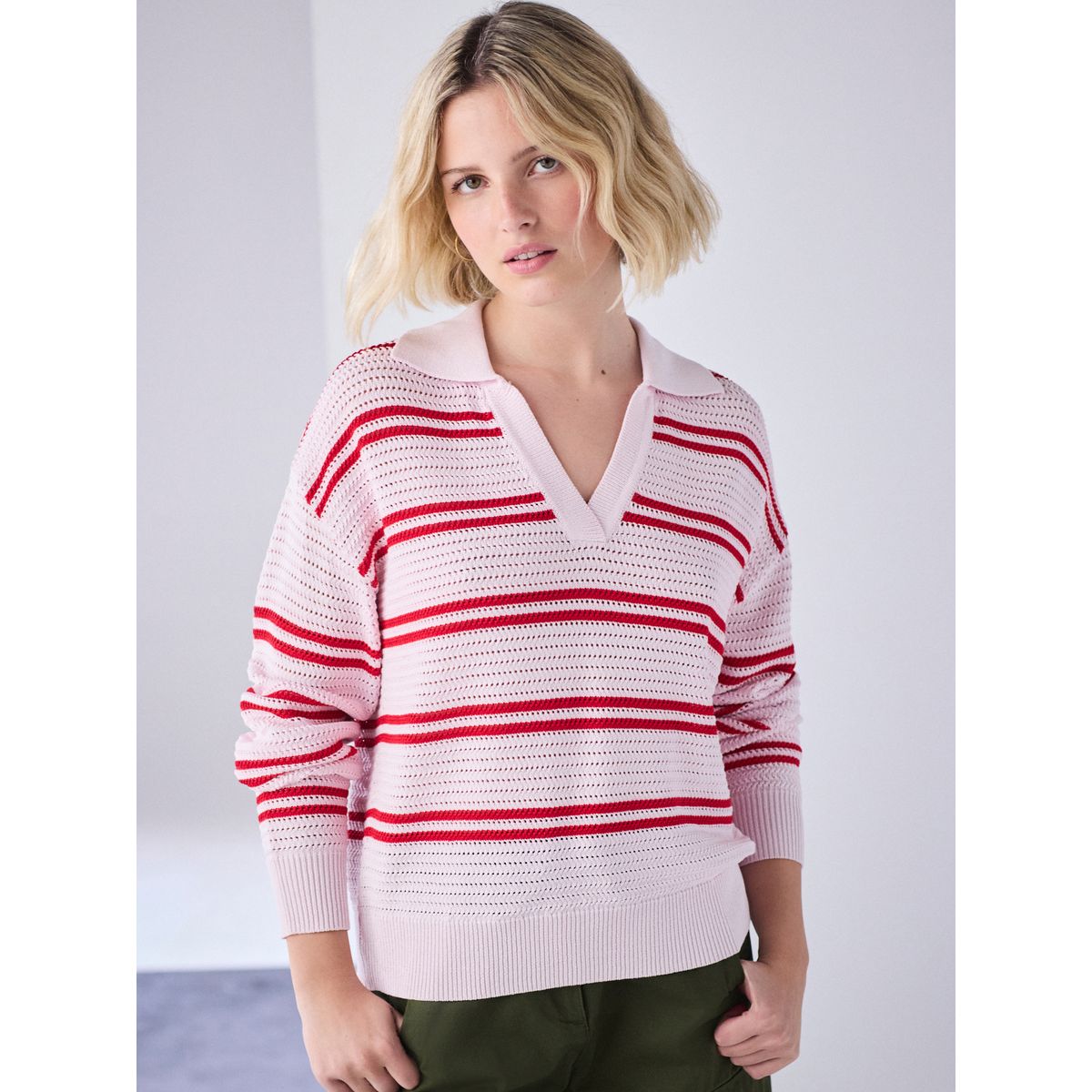 Pull style polo à manches longues rose/rouge rayé, NEXT