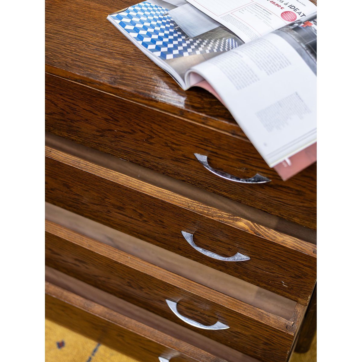 Commode contemporaine Garance N°784 - Bon état argenté, DEBONGOUT