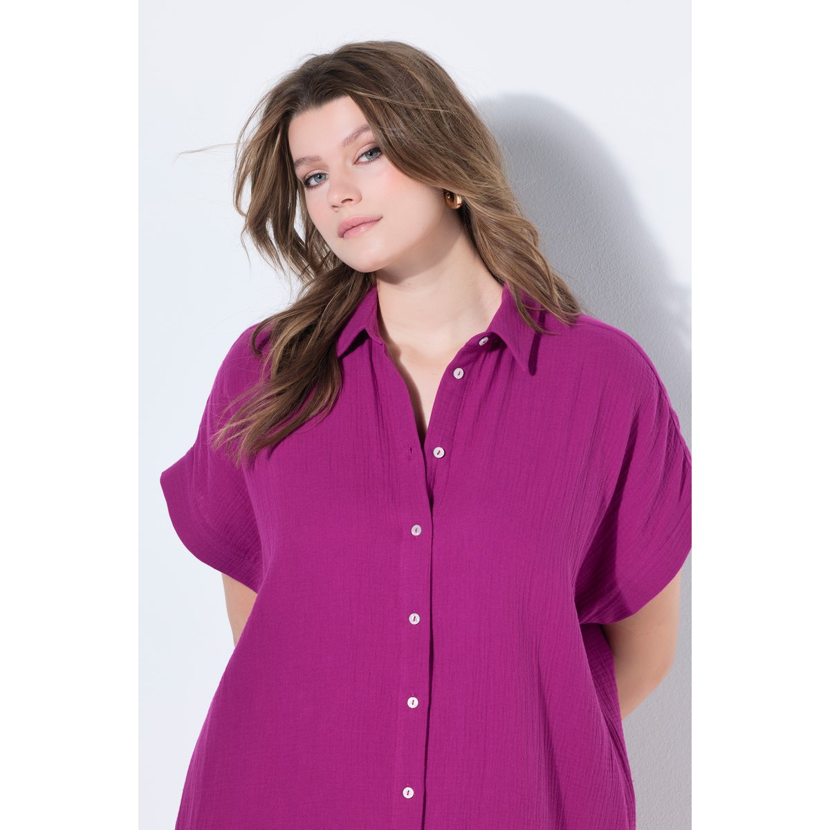 Robe-chemisier longue en mousseline magenta, STUDIO UNTOLD