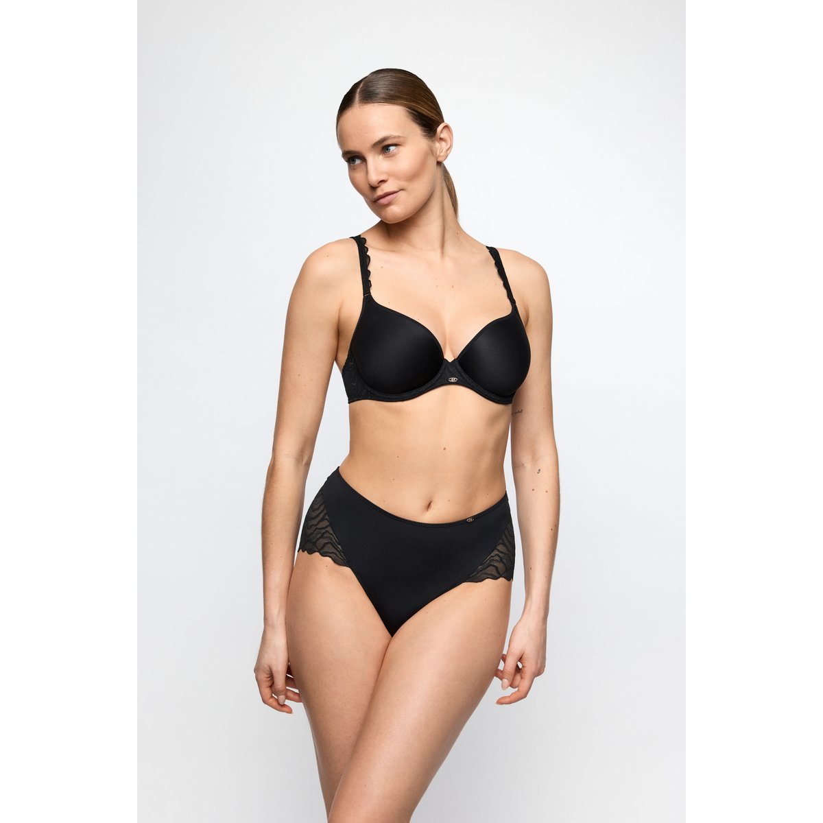 Soutien gorge emboîtant spacer NILLO noir, MARIE JO