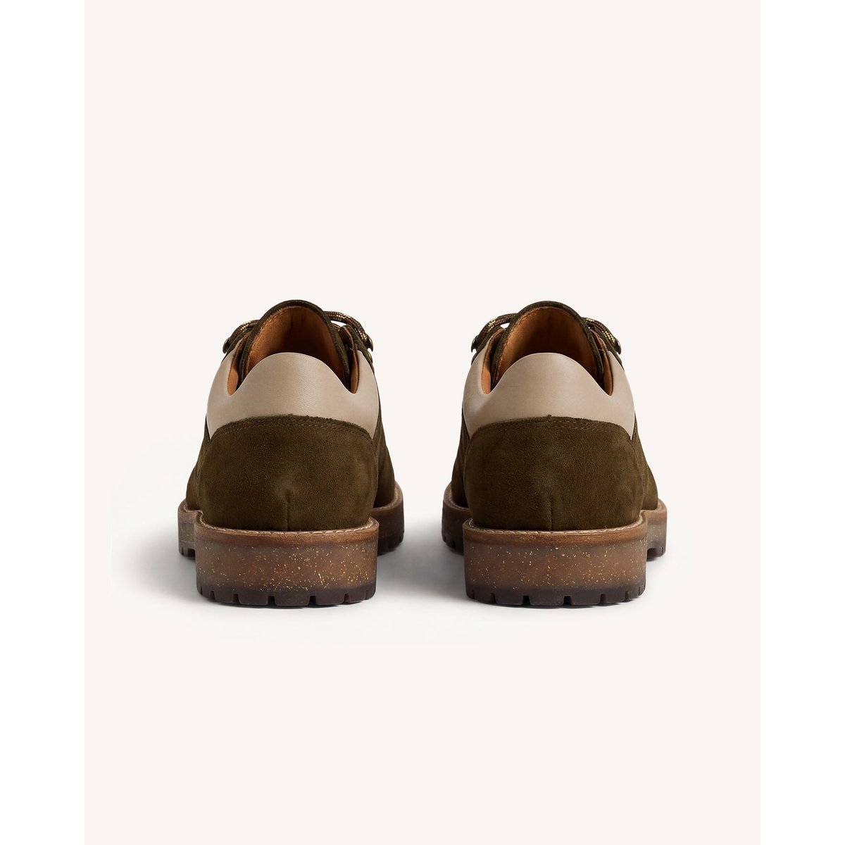 Chaussures basses en cuir suédé kaki, FAGUO