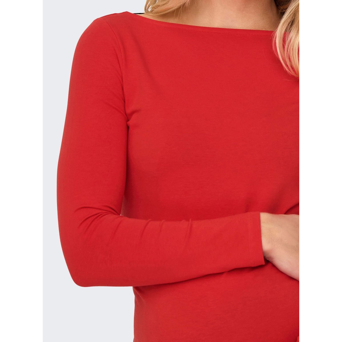 Top high risk red, ONLY