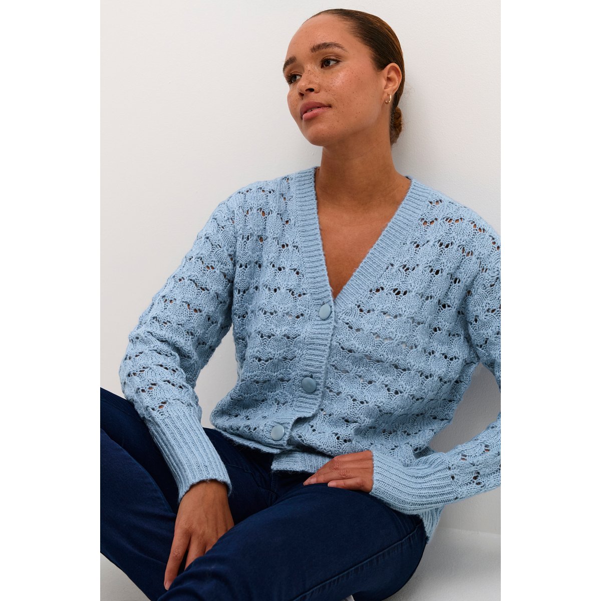 Knitted cardigan bleu faded denim, KAFFE