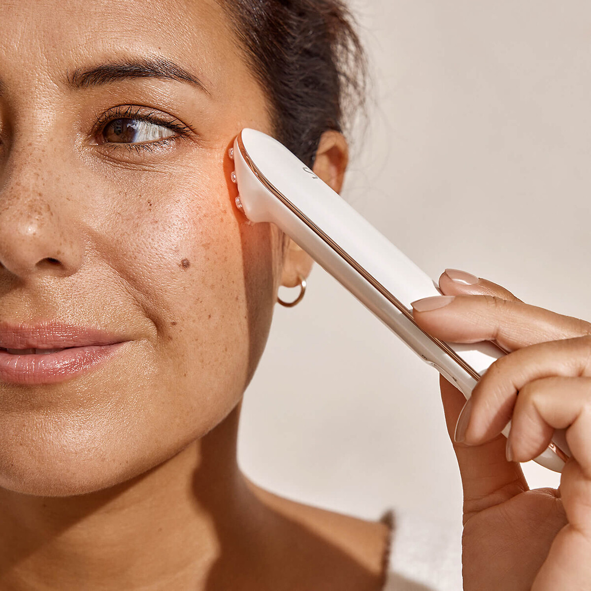 Anti-aging FaceTite Mini wit/goudkleur, SILKN