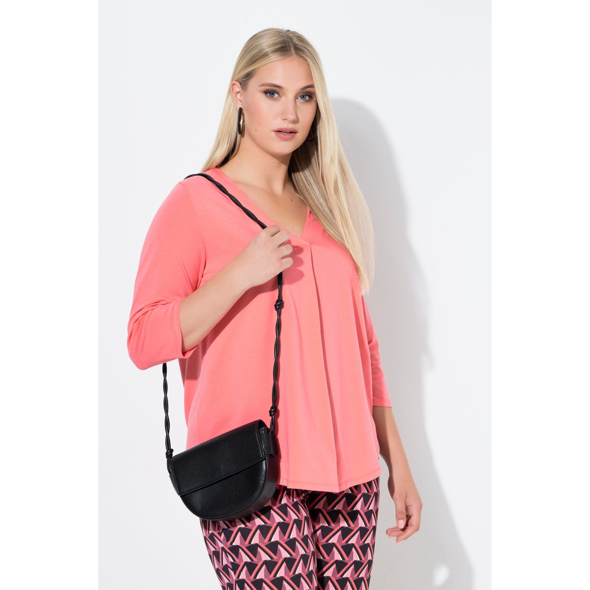Blouse décolleté en V avec pli fantaisie corail, ULLA POPKEN