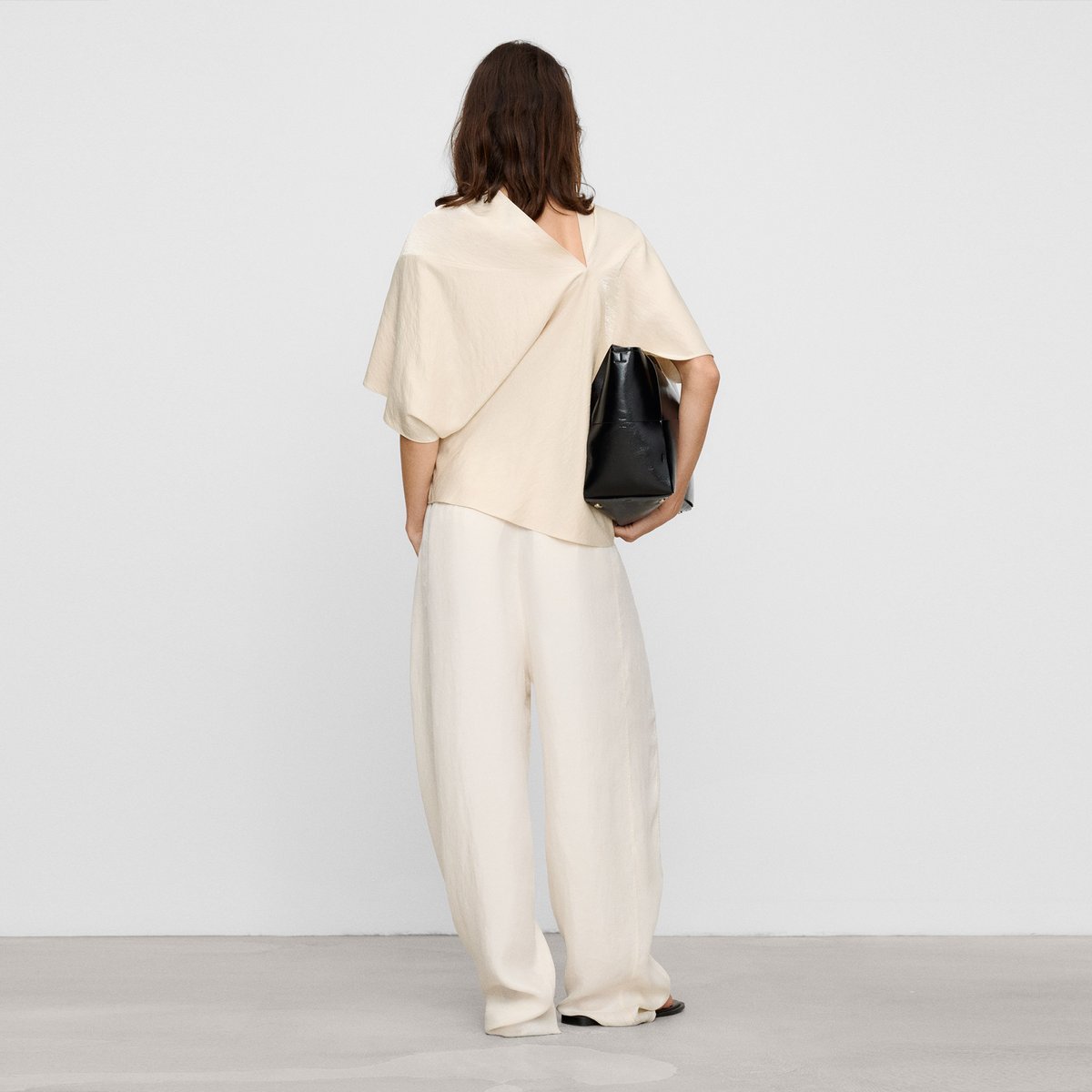 Haut asymétrique drapé sable, ADOLFO DOMINGUEZ