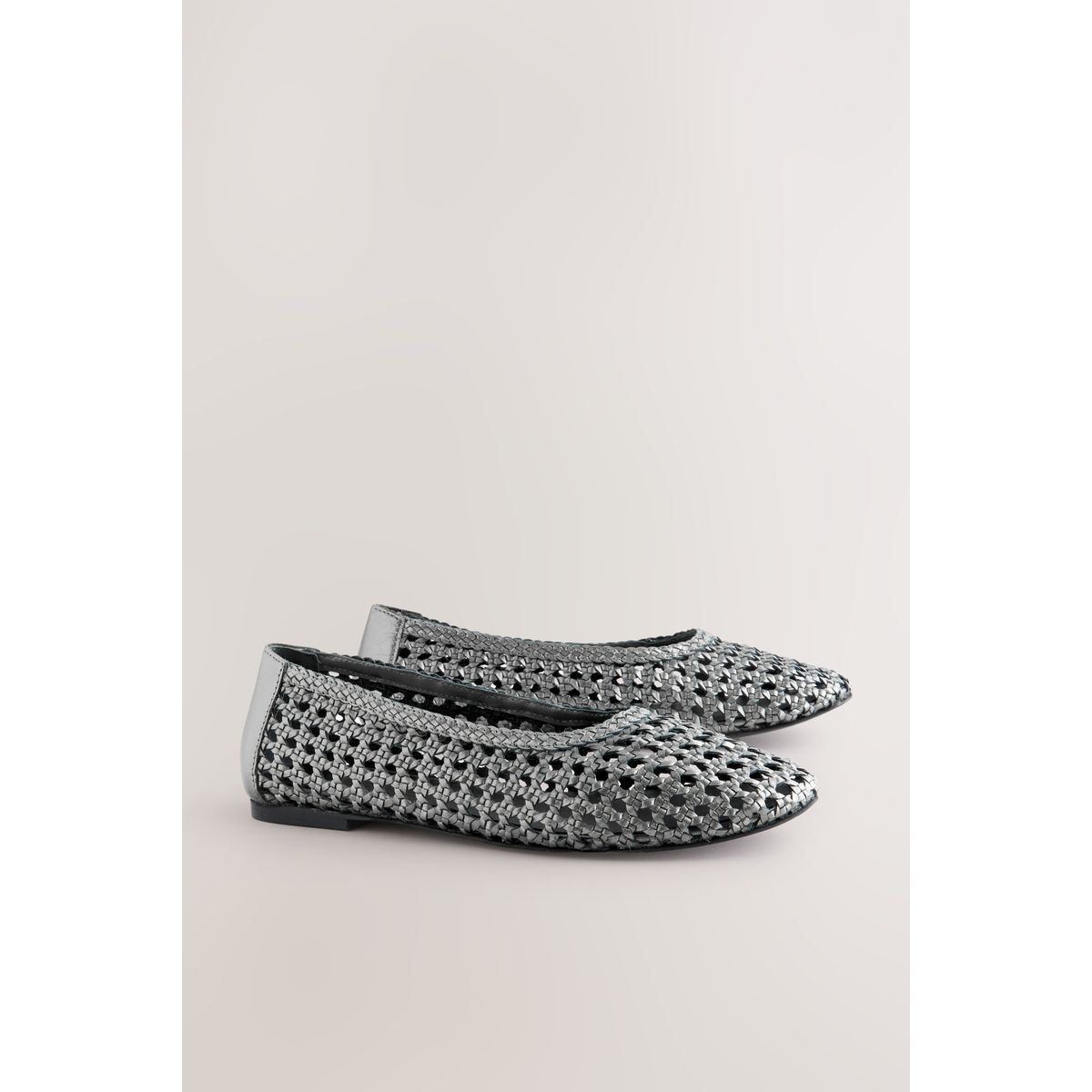 Ballerines en cuir tissé argent, NEXT