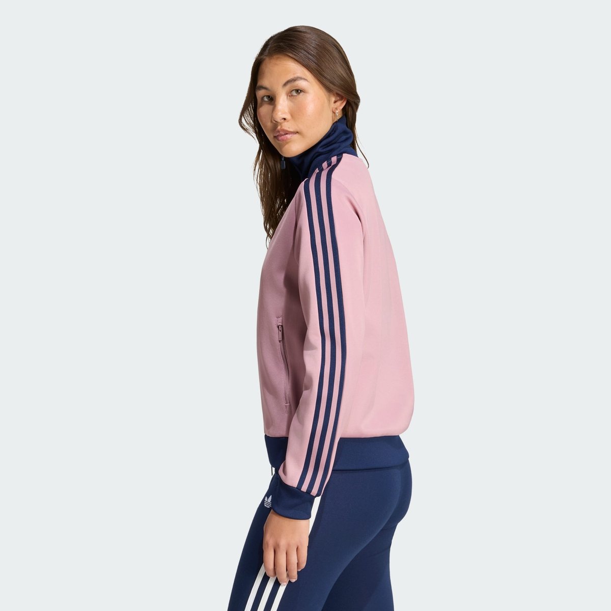 Veste De Survêtement Classique Veste De Survêtement Classique magic mauve / night indigo, adidas Originals