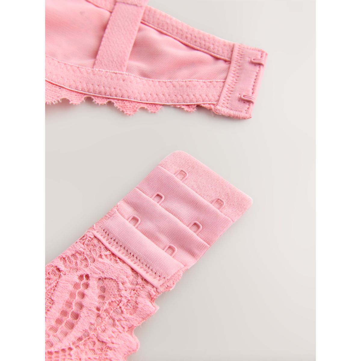 Soutien-gorge en dentelle ultra confort rose, NEXT