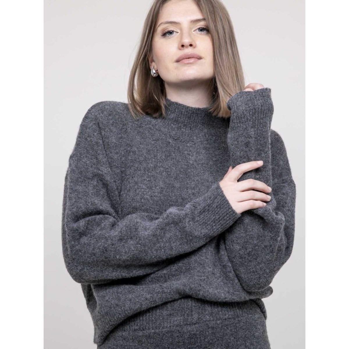 Pull Col Montant Kamala gris, DONA LISA