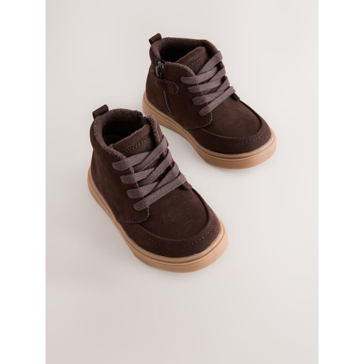 Bottines chukka avec doublure chaude marron chocolat, NEXT