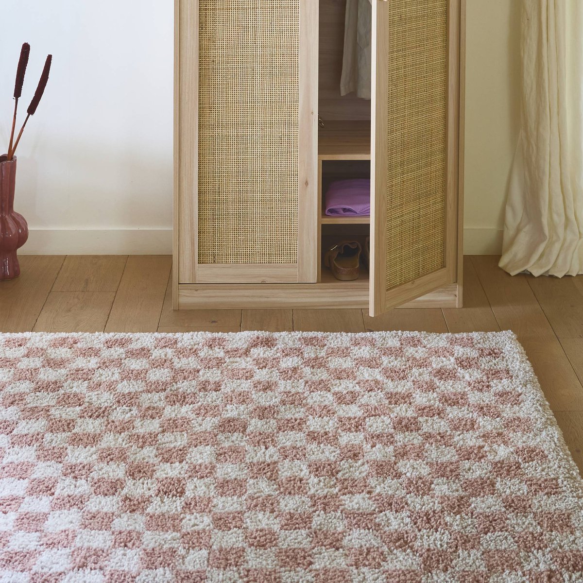 Tapis intérieur rectangulaire damier TAYLOR rose / blanc, SWEEEK