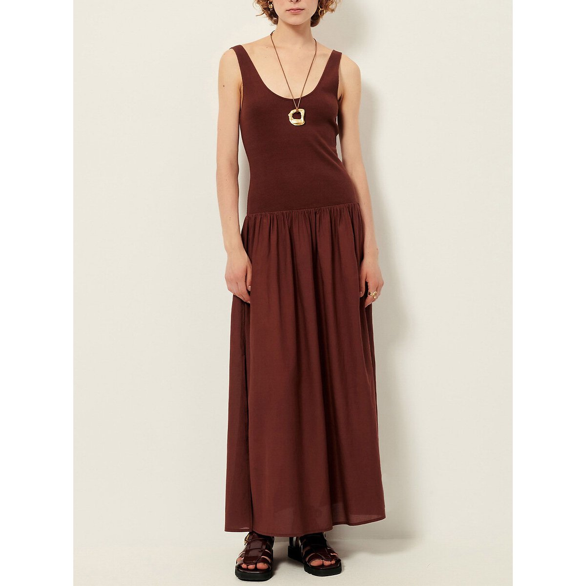 Langes ärmelloses Kleid SOLAO braun, SESSUN