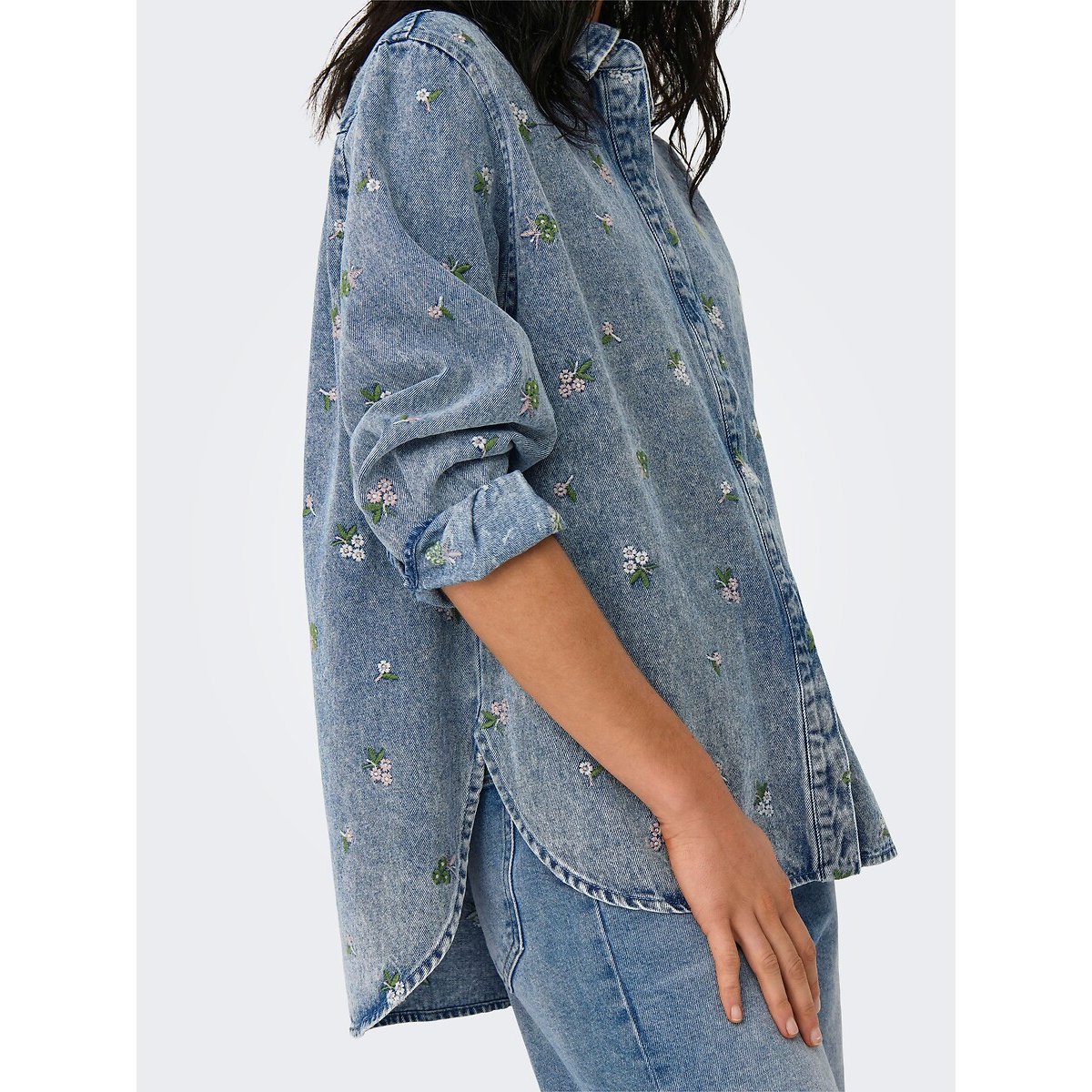 Chemise en jean fleurie light blue, ONLY