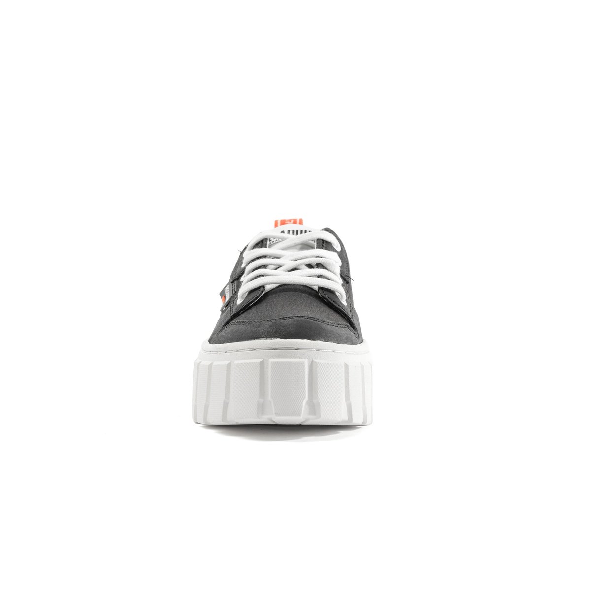 Baskets basses en cuire Pallatower Lo black, PALLADIUM