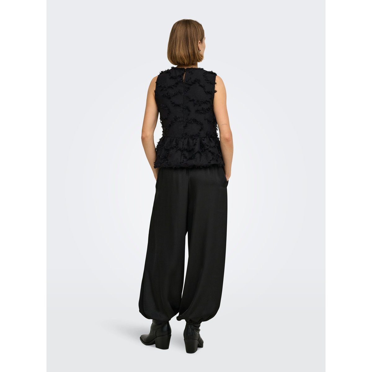 Top black 1, ONLY