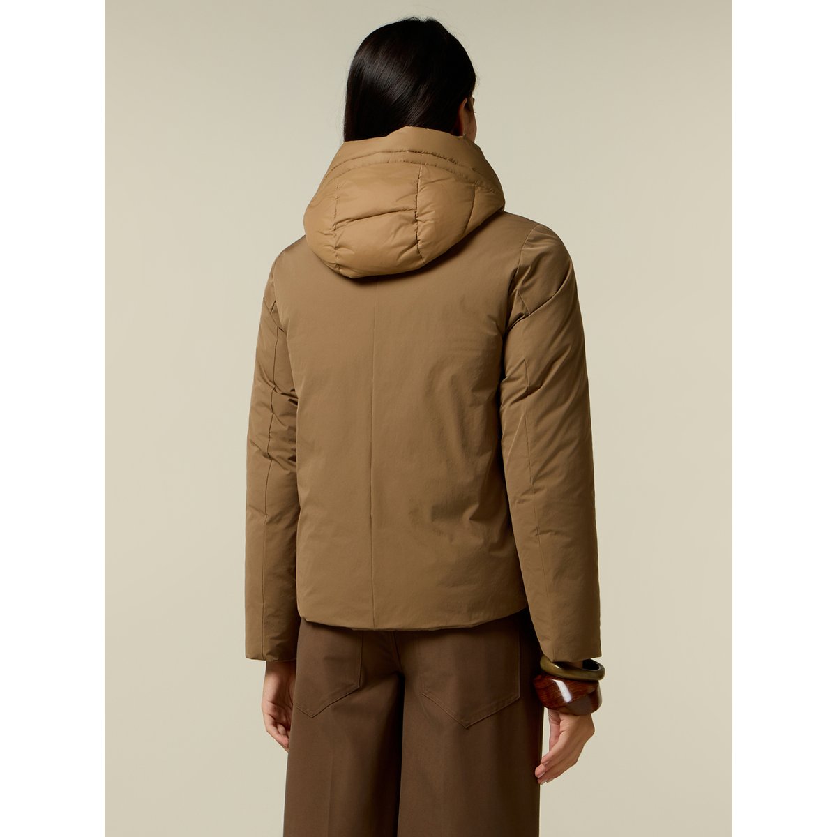 Doudoune courte lisse beige, OLTRE