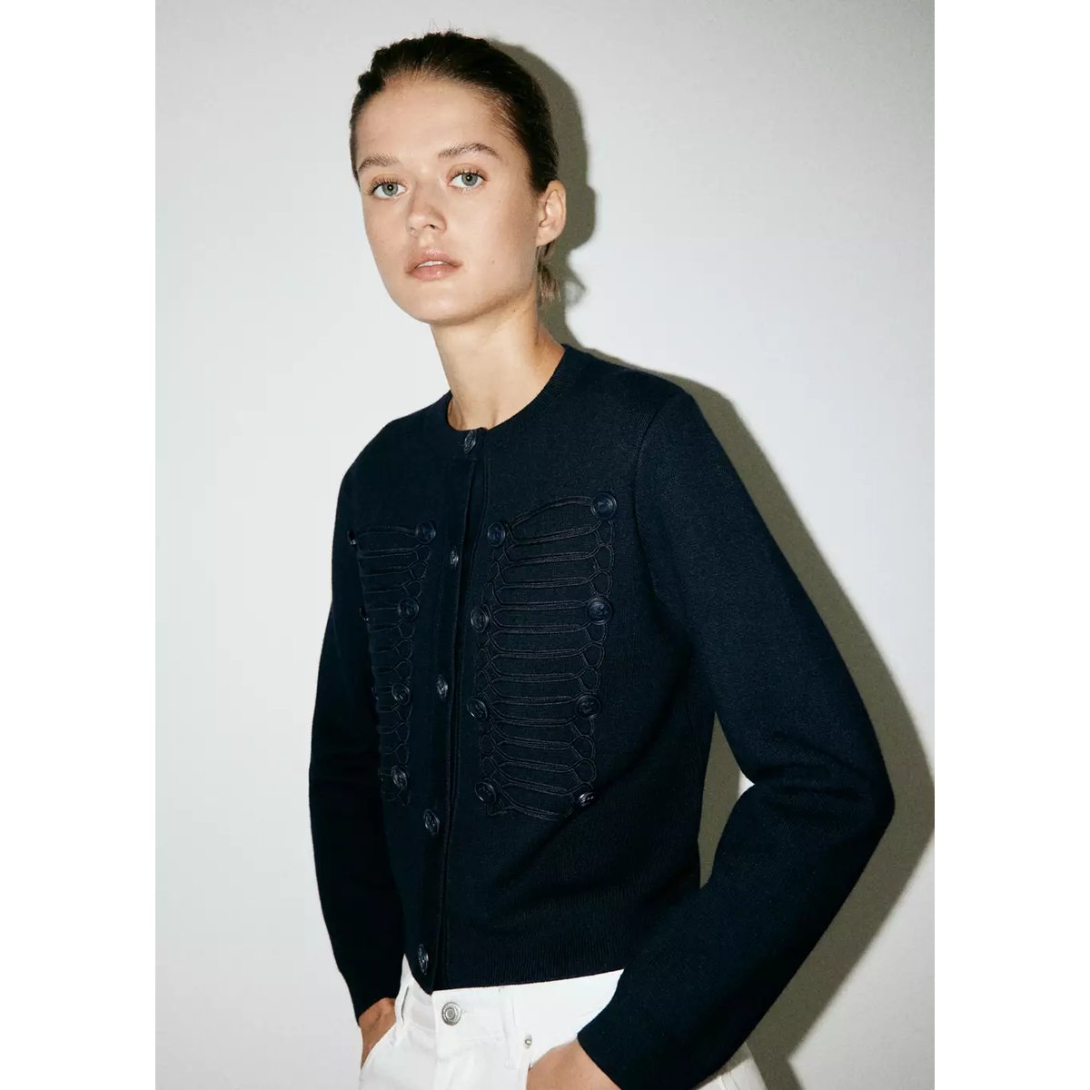 Veste en maille détail brandebourgs bleu marine foncé, MANGO