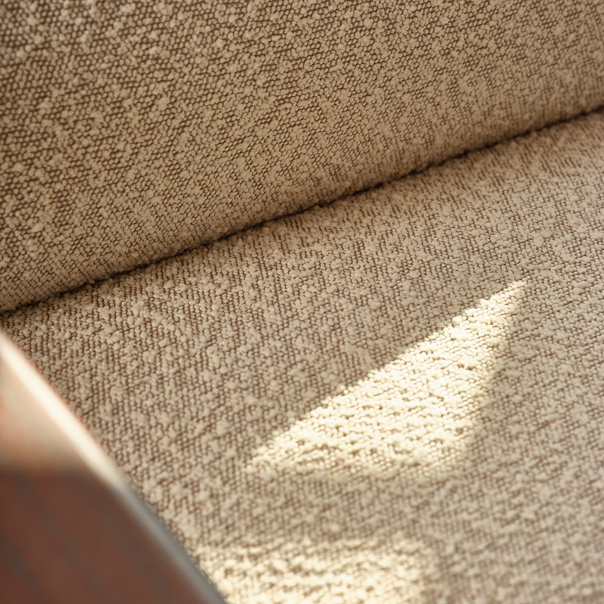 Fauteuil en mindi massif et tissu bouclette  GABRIEL taupe chiné, BERAH GETAH
