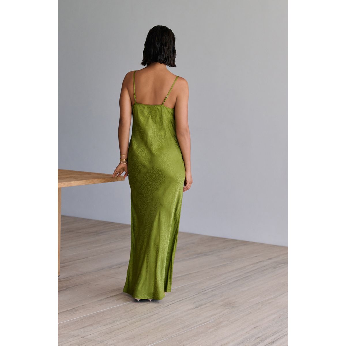 Robe mi-longue en jacquard à col bénitier vert, NEXT