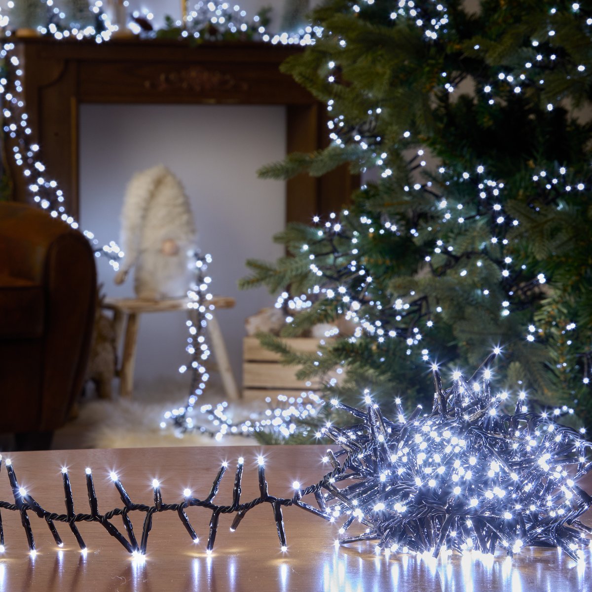 Guirlande lumineuse micro-LED d'extérieur 15 m 1500 LED blanc froid et blanc chaud 13 fonctions avec minuteur sur secteur blanc froid, FEERIC LIGHTS & CHRISTMAS