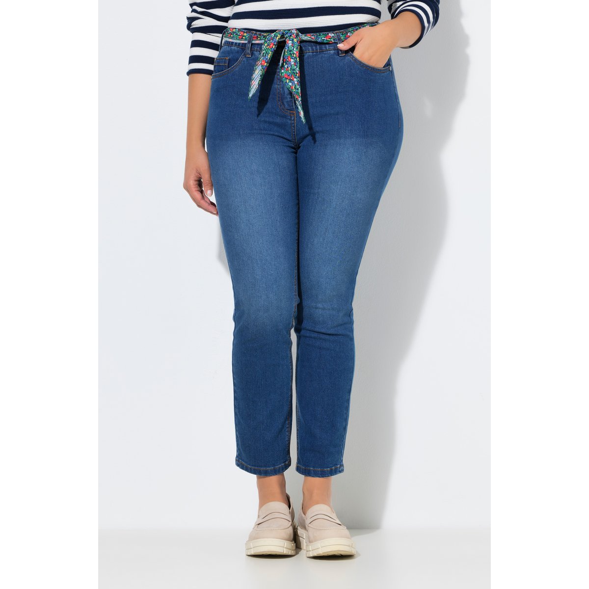Jean Sarah avec ceinture foulard bleu jean, ULLA POPKEN