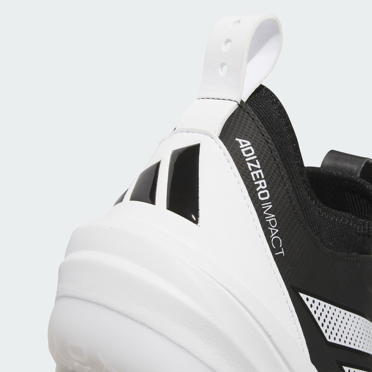Chaussure Crampons Adizero Impact 2.0 Chaussure Crampons Adizero Impact 2.0 core black / cloud white / silver metallic, adidas Performance