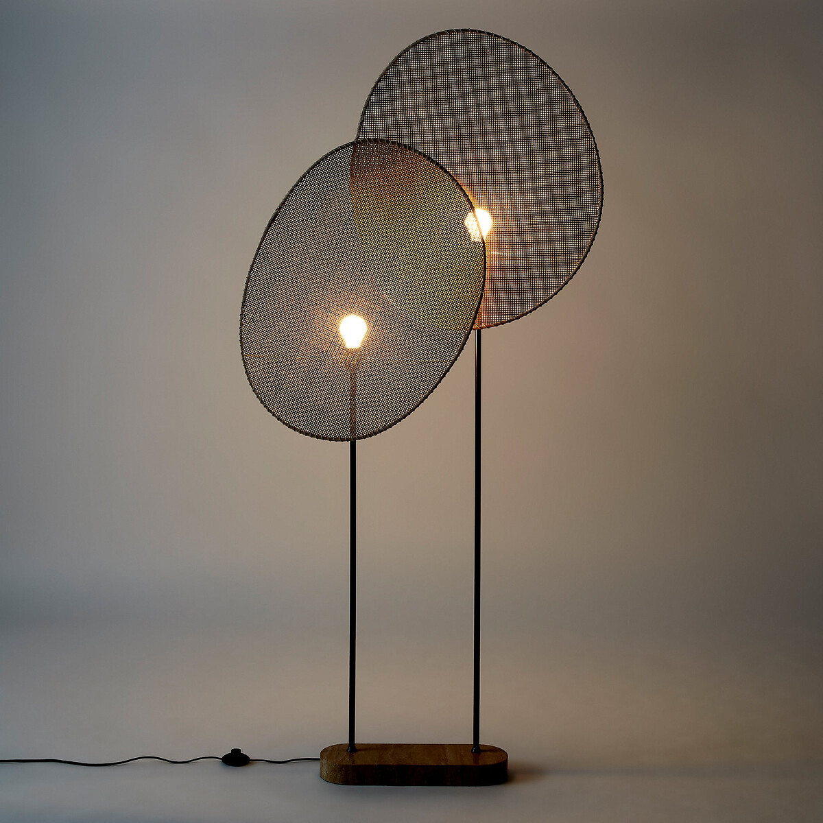 Candeeiro de pé em rattan, Canopée, design de Emmanuel Gallina natural, EMMANUEL GALLINA X AM.PM