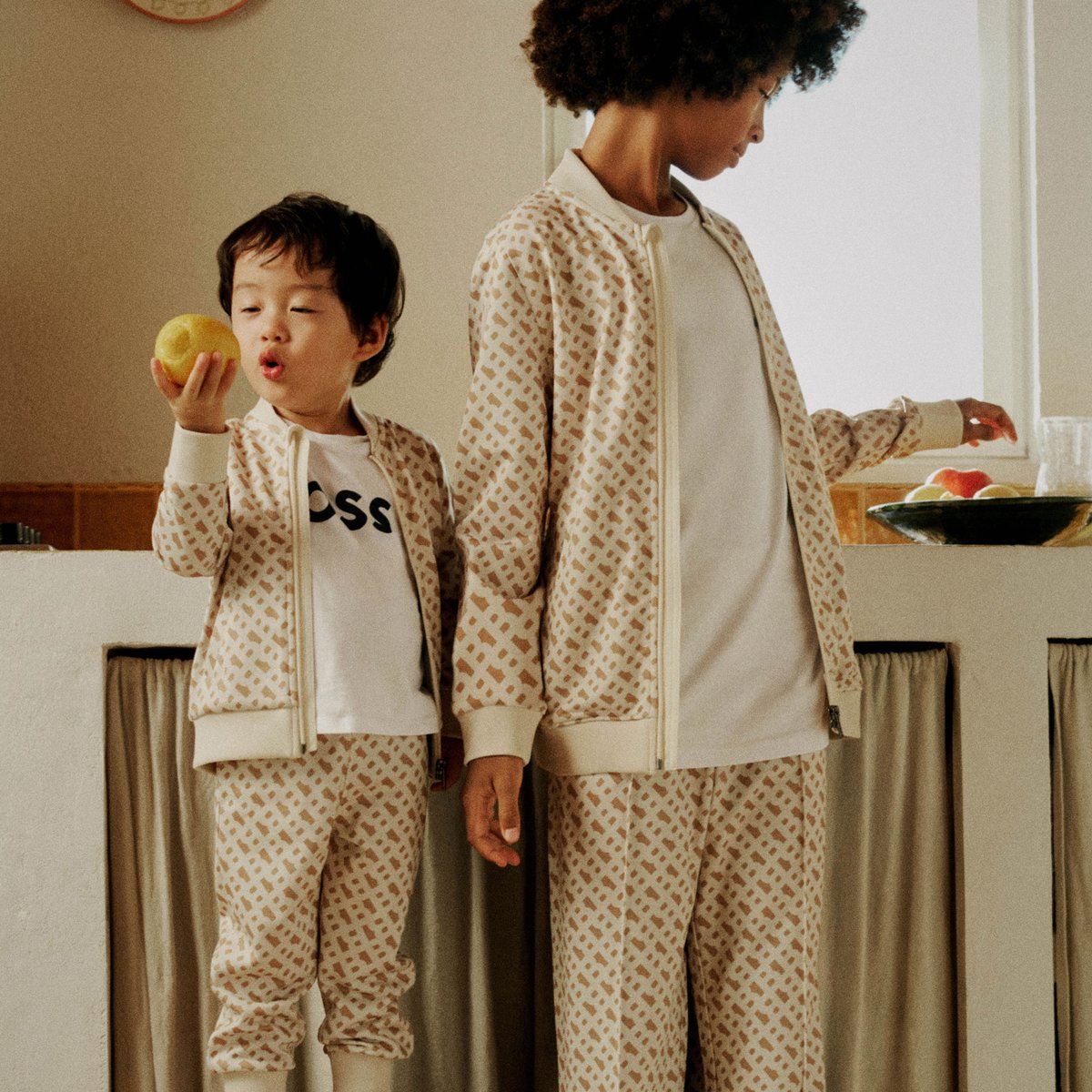 Ensemble cardigan et pantalon vanille, BOSS KIDSWEAR