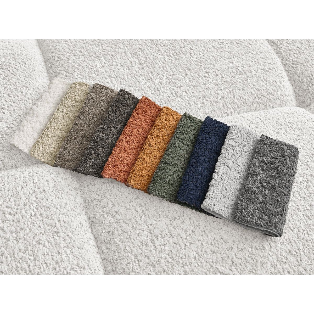 Canapé droit fixe 2 places en tissu bouclette avec pouf, ALYA blanc, BOBOCHIC