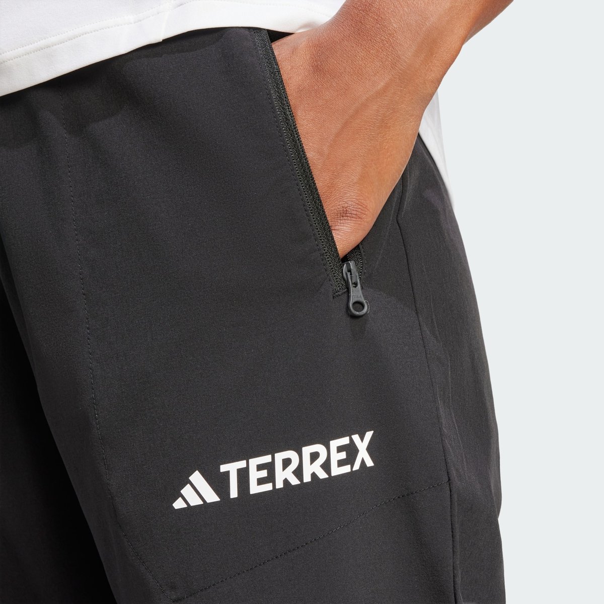 Pantalon Stretch Multi Essentials Pantalon Stretch Multi Essentials black, adidas Performance