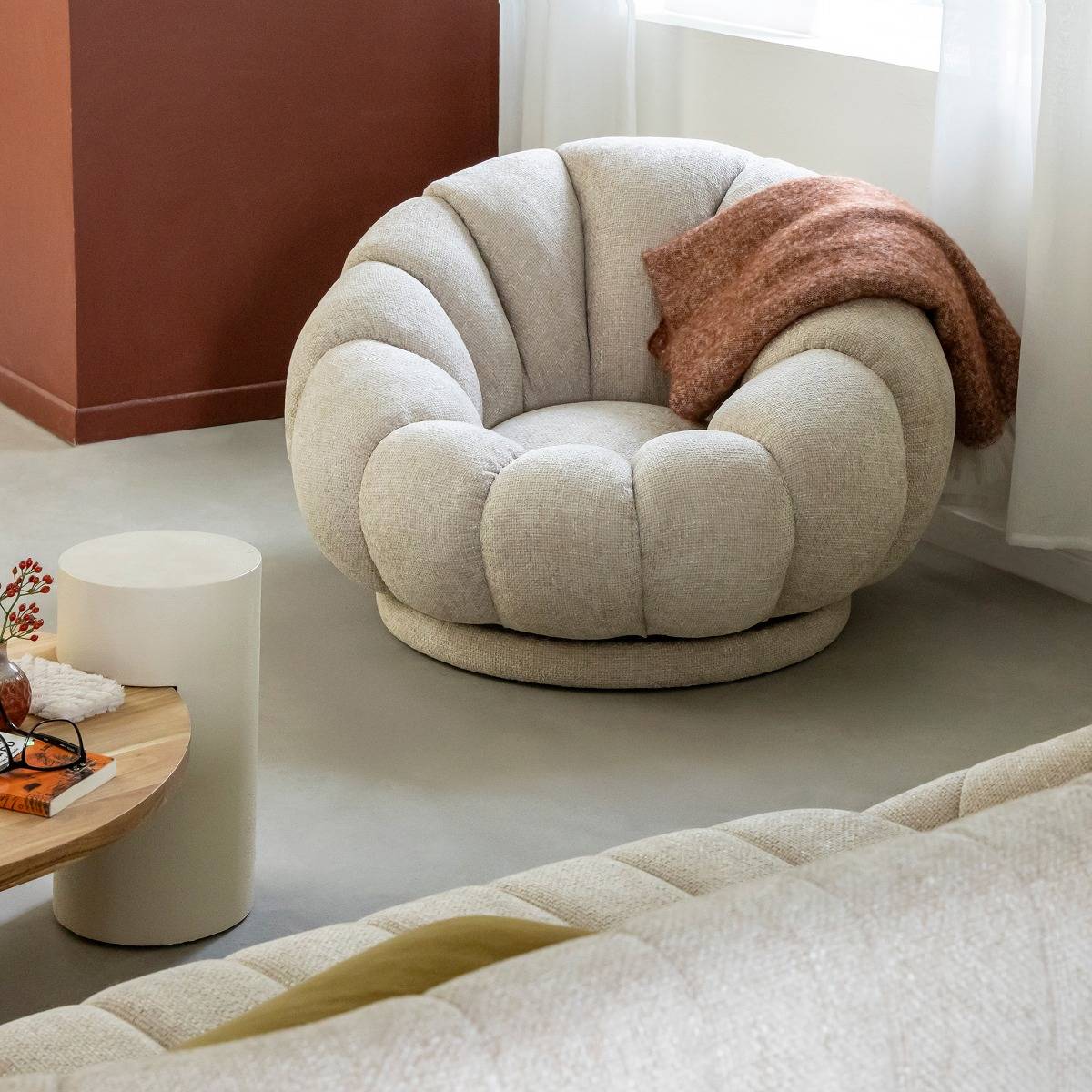 Fauteuil nuage en tissu HÉLÉNA blanc, MADE IN MEUBLES