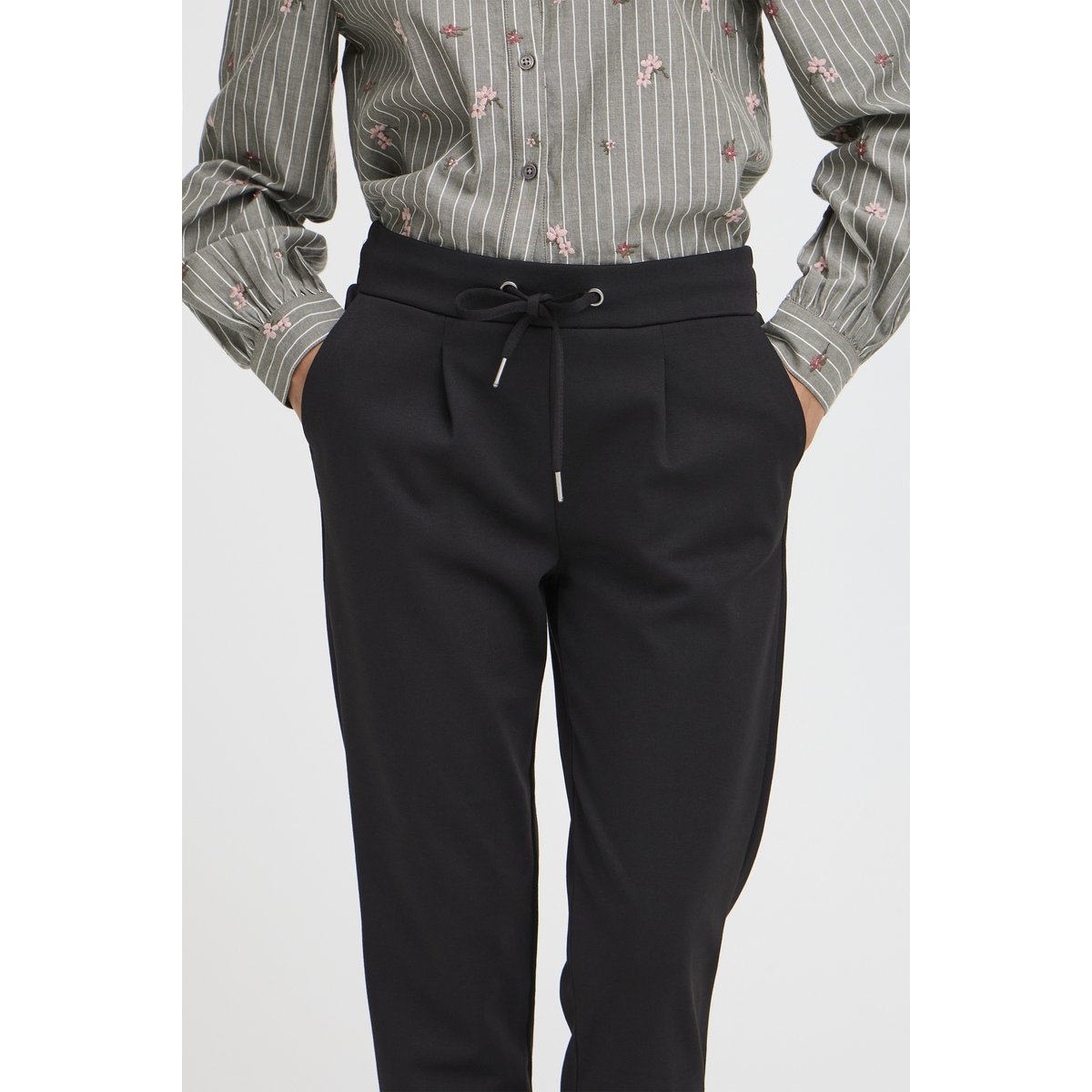 Pantalon coupe fuselée, taille élastiquée noir, B.YOUNG