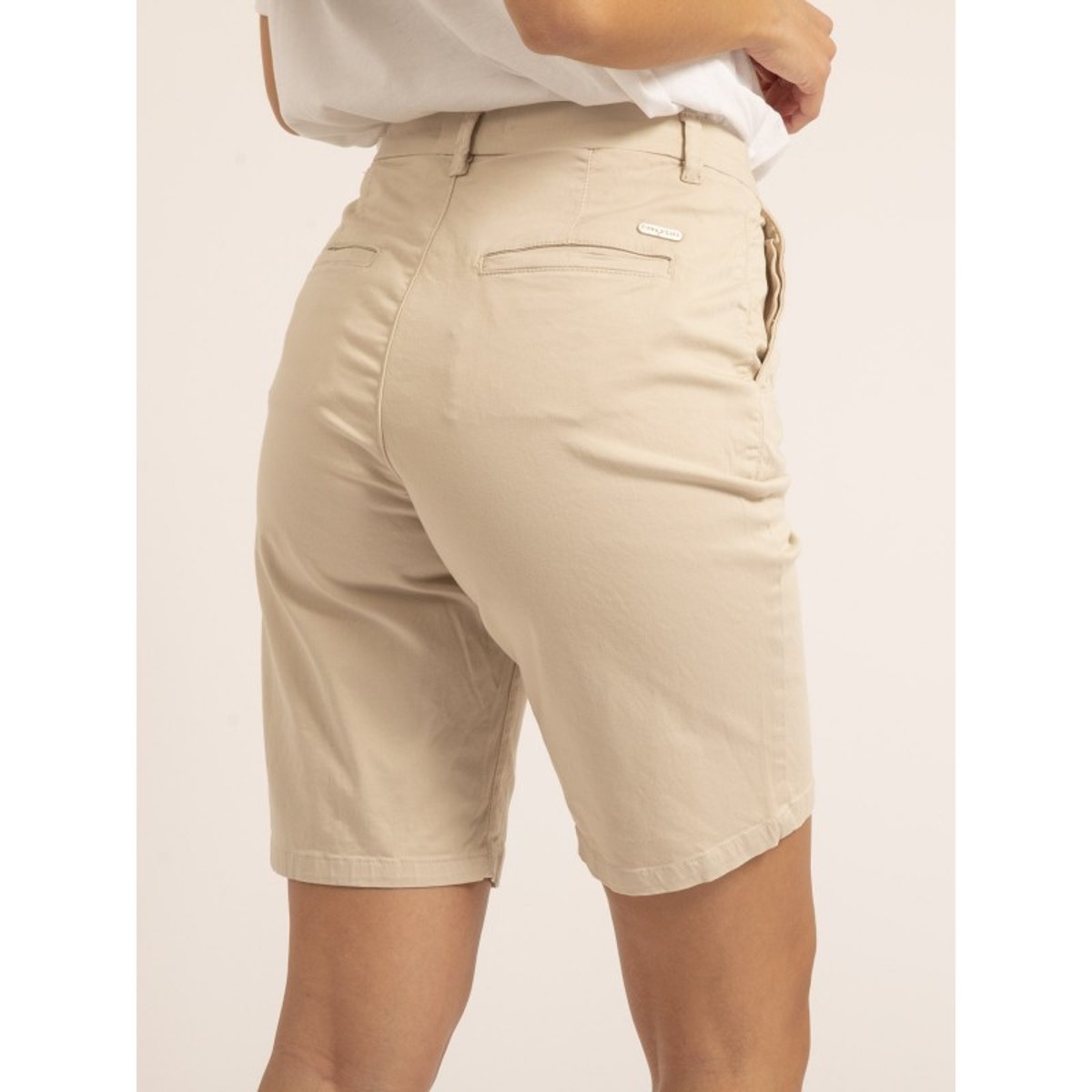 Bermuda Chino Slim Xilama beige, DONA LISA