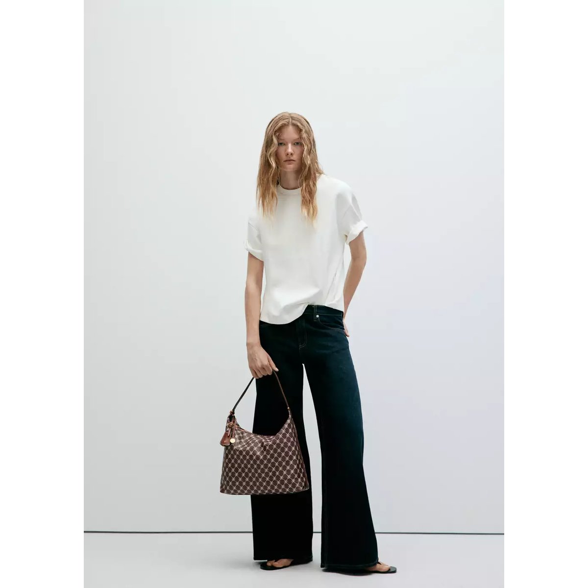 Sac à bandoulière moyen avec logo bordeaux, MANGO